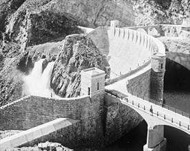 Roosevelt Dam ca.  between 1918 and 1920