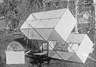 Weather Bureau kite ca.  between 1918 and 1920