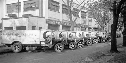 Fussel Young Ice Cream Company / Fussel's Ice Cream Trucks ca.  between 1918 and 1928