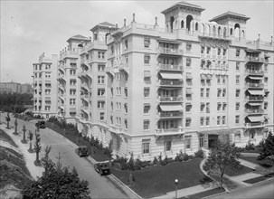 Apartments at 2400 16th, [Washington, D.C.] ca.  between 1918 and 1928