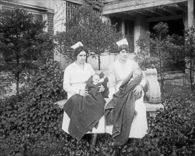 Children's Hospital, nurses caring for babies [Washington, D.C.] ca.  between 1918 and 1928