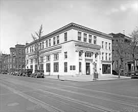 International Exchange bank, 5th and H St., N.W., [Washington, D.C.] ca.  between 1918 and 1928