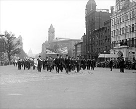 Men marching the streets for the Liberty Loan bond drive, 3rd loan, 4/27/18 ca.  1918