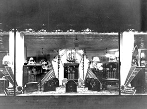 Display of Philco radios in a store window ca. 1909