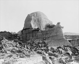 Tea Kettle Butte, Pyramid Park, North Dakota, on the Northern Pacific Railway ca. 1909