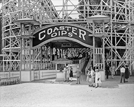 Entrance to the Coaster Dips, the roller coaster at the Glen Echo (Md.) Park near Washington, D.C. ca. 1909