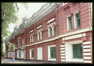 Churin Tea Warehouse, (around 1890),Blagoveshchensk, Russia; 2002