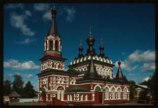 Cathedral of St. Seraphim (1907), southwest view, Viatka, Russia 1999.