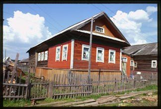 Log house (20th century), Izhma village, Russia 1999.