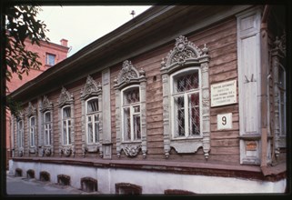 Log house, Semakov Street #9 (late 19th century), Tiumen',Russia 1999.