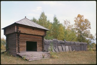 Kazinskii log fort (early 17th century), originally situated in the middle reaches of the Ob' River, has been partially reassembled at the Outdoor Architecture and History Museum at Akademgorodok, Rus...
