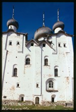 Monastery, Cathedral of the Transfiguration of the Savior (1558-1566), south facade, Solovetskii Island, Russia; 1998