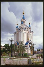 Church of the Dormition (2002), northwest view, Khabarovsk, Russia; 2002