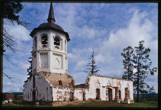 Church of the Purification (1788), southwest view, Bel'sk, Russia; 2000