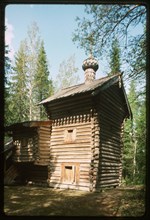 Trinity Chapel from Valtevo village (Pinega Region) (18th century), southeast view, reassembled at Malye Korely Architectural Preserve, Russia 1998.