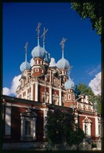 Church of the Kazan Icon of the Virgin (1694), south facade, Ustiuzhna, Russia; 2001