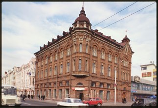 Former Zaslavskii, Stakheev, and Gadalov Building, Lenin Street #105 (1890-1900), Tomsk, Russia; 1999