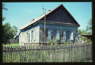 Wooden house (Soviet Street 10), (around 1910), Troitskoe, Russia; 2002