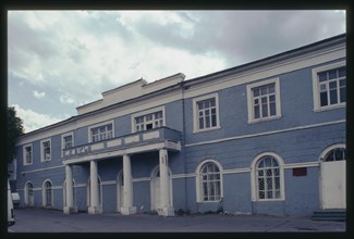 Upper Kyshtym Factory offices (mid 19th century), Kyshtym, Russia; 2003