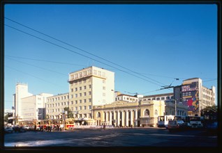 Lenin Prospekt, with constructivist Main Post Office (1934) (far left), and the neoclassical first city theater (1847), Ekaterinburg, Russia 1999.