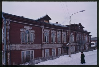Kalinin house (early 20th century), Belozersk, Russia; 1998