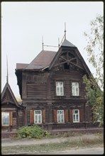 A.A. Lesnevskii house (early 20th century), Barnaul, Russia; 1999