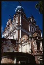 Church of the Presentation of the Virgin (1688-93), southeast corner, Sol'vychegodsk, Russia 1999.