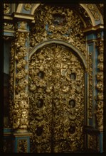 Church of the Presentation of the Virgin (1688-93), interior, icon screen, Royal Gates, Sol'vychegodsk, Russia 1996.