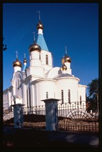 Church of the Nativity of Christ (1996-99), southeast view, Ekaterinburg, Russia 1999.
