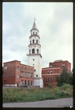 Demidov Tower (1724-25), Neviansk, Russia 1999.