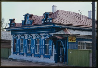 Jewish house and store, Sovetskaia Street (late 19th century), Nerchinsk, Russia; 2000