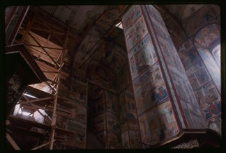 Church of John the Baptist at Tolchkovo (1671-87), interior, northwest pier, north and west walls, with frescoes (1694-95), Yaroslavl', Russia; 1995