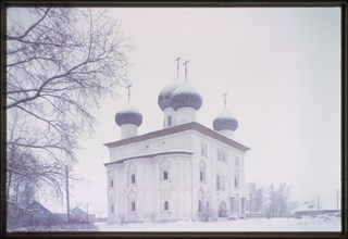 Church of the Annuciation (1692), northeast view, Kargopol', Russia 1999.