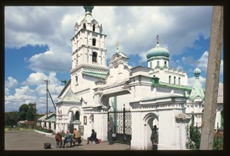 Church of Archangel Michael at Dmitrovka (late 1940s), southwest view, Magnitogorsk, Russia; 2003