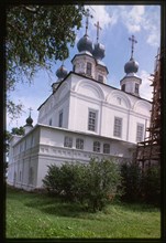 Trinity-Gleden Monastery, Church of the Trinity (1659-90s), northwest view, Velikii Ustiug, Russia 1998.