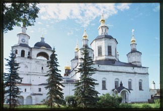 Dormition Cathedral (1652-63, 1728-32), north view, Velikii Ustiug, Russia 1998.