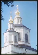 Dormition Cathedral (1652-63, 1728-32), northeast view, cupola detail, Velikii Ustiug, Russia 1998.