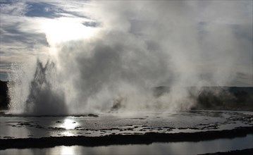 Great Fountain Geyser in Yellowstone National Park; Date: 1 October 2012