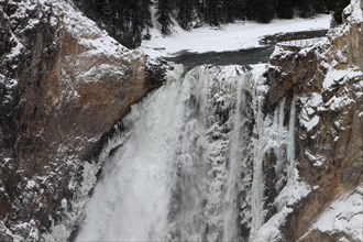 Brink of the Lower Falls in Yellowstone National Park; Date: 4 December 2012