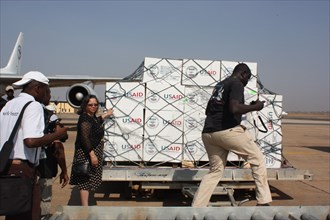 A USAID airlift carrying 67 tons of humanitarian supplies from Nairobi to South Sudan arrives in Juba ca. 4 February 2014
