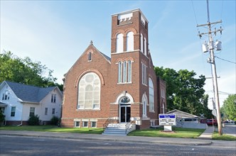 First Baptist Church in downtown Arcola, Illinois