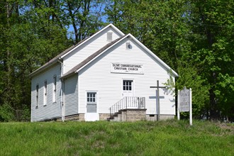 Olive Congregational Chrisitan Church near Albion, IL