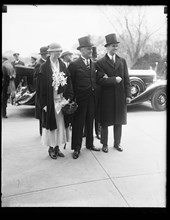 Eleanor Roosevelt and Franklin D. Roosevelt and son James