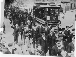 March during the Boston Trolley Strike, 1912