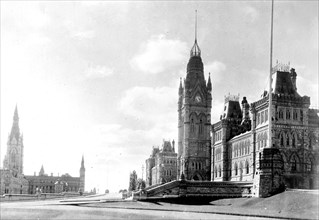 Canada Parliament buildings ca. 1914