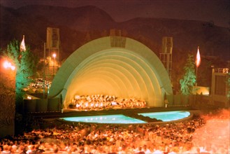 Concert at outdoor ampitheater at night (possibly Las Vegas)