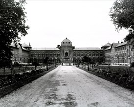 Exterior view of the 40th General Hospital