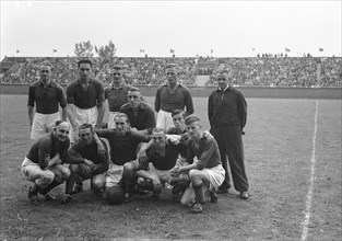 September 27, 1947 - 1940s Soccer - Zeeburgia against VSV / VSV team Photo