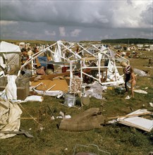Wind damage in Ameland; havoc at the Duinoord campsite. Date August 11, 1972 in Ameland, Friesland