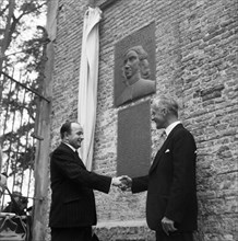 September 25, 1947 - Unveiling of the memorial stone by Peter de Groote